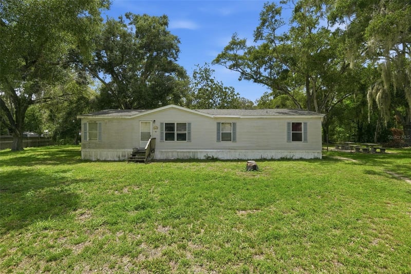 7825 Calabash Ln, New Port Richey, FL 34653