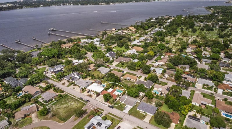 423 47 St, Bradenton, FL 34209