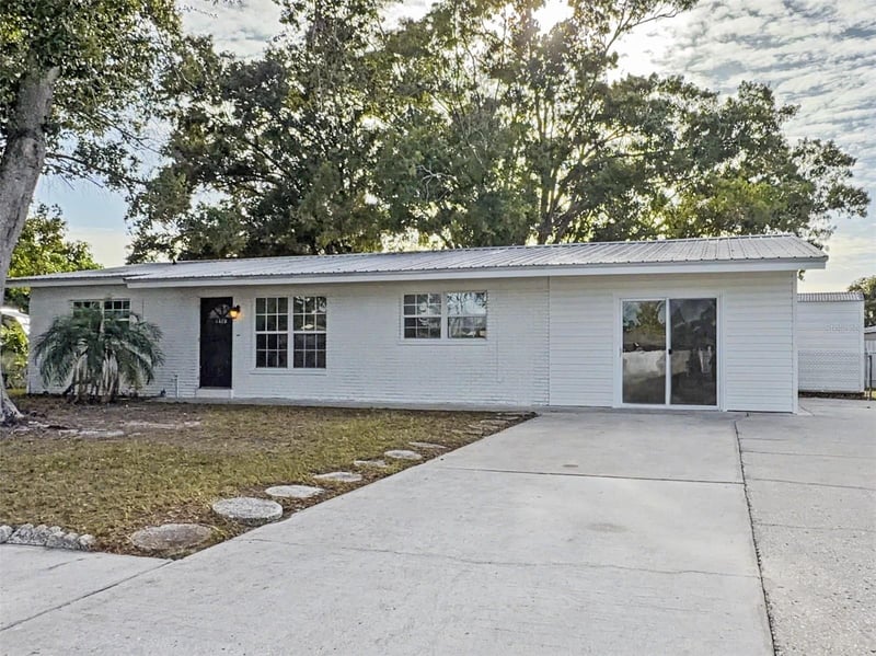 6404 Willow Bend Pl, Tampa, FL 33634