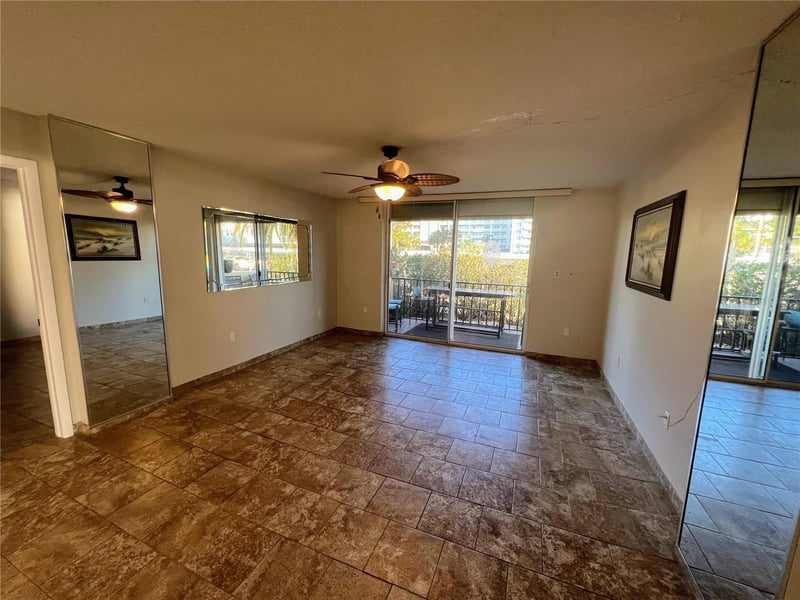 9 Haig Pl #101, Dunedin, FL 34698