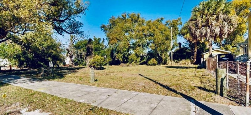 2010 Thrace St, Tampa, FL 33605