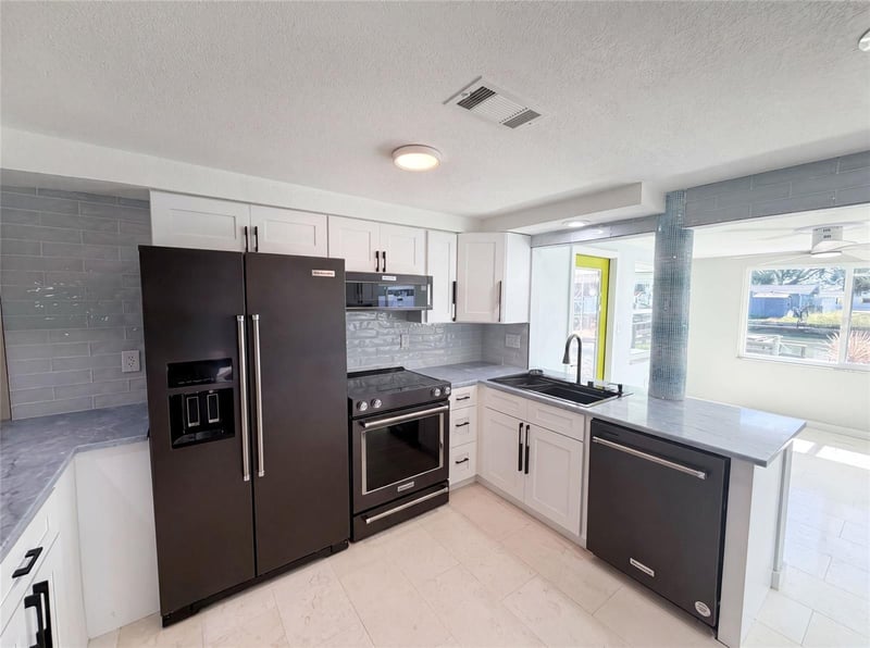 13638 Evelane Dr, Hudson, FL 34667