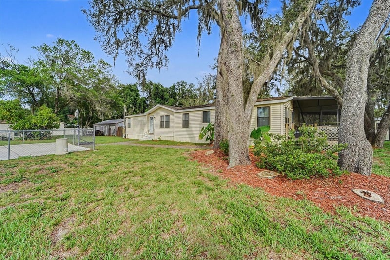 12464 Lantana Ave, New Port Richey, FL 34654