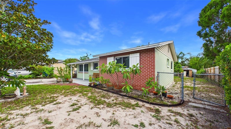 2809 Edenwood St, Clearwater, FL 33759