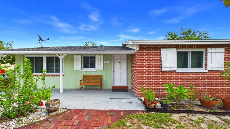 2809 Edenwood St, Clearwater, FL 33759