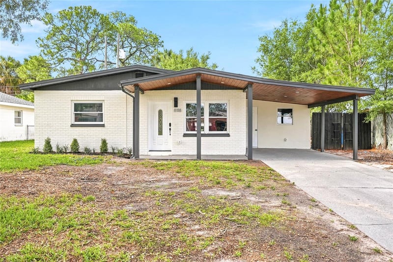 8118 Tanglewood Ln, Tampa, FL 33615