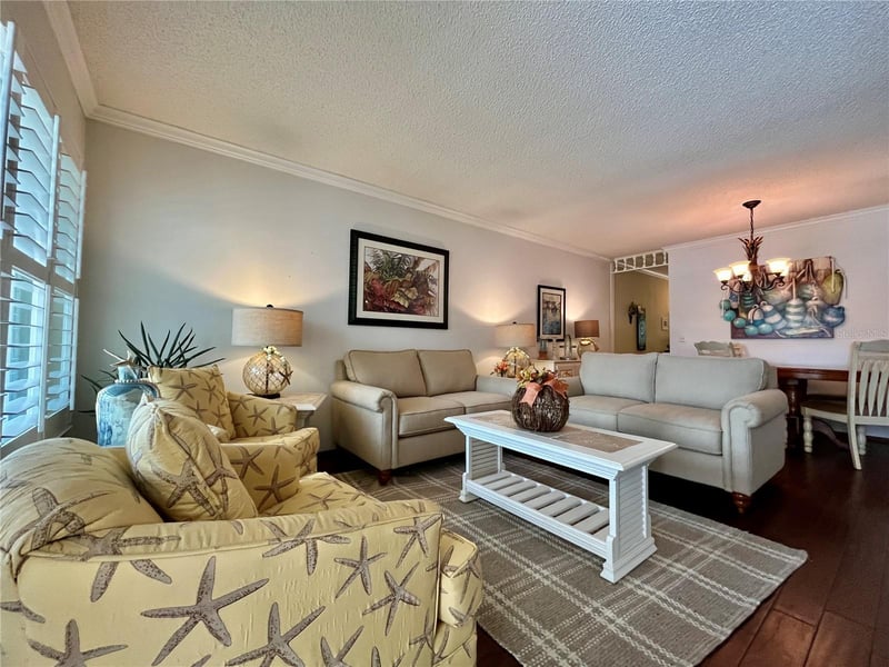 2223 Philippine Dr #9, Clearwater, FL 33763