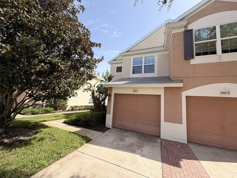 26613 Castleview Way, Wesley Chapel, FL 33544