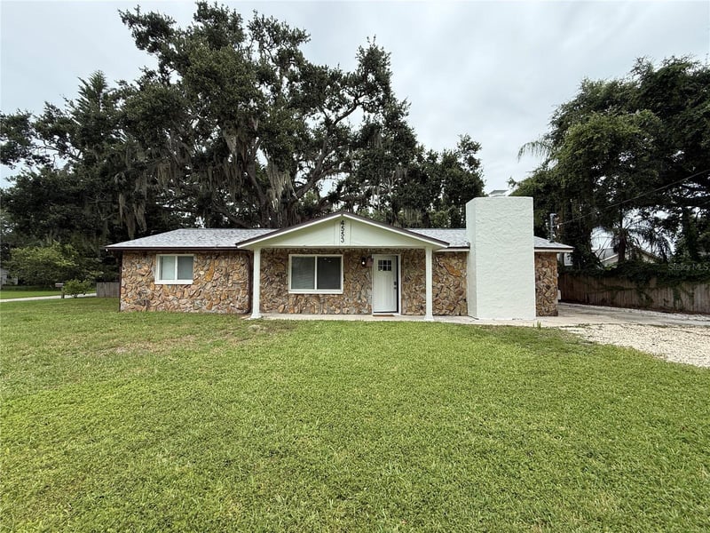3019 Lloyd Dr, Holiday, FL 34691