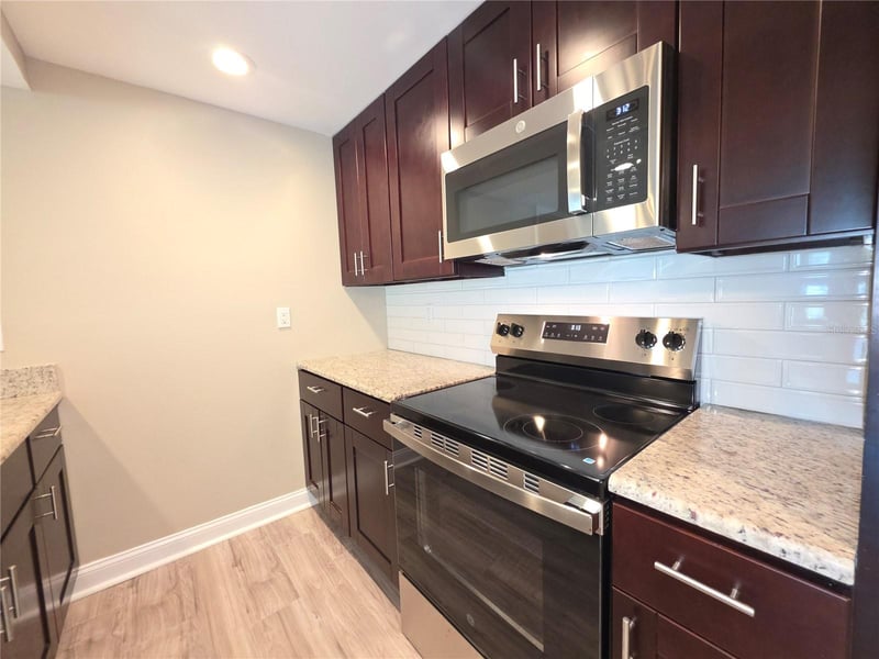 2599 Countryside Blvd #117, Clearwater, FL 33761