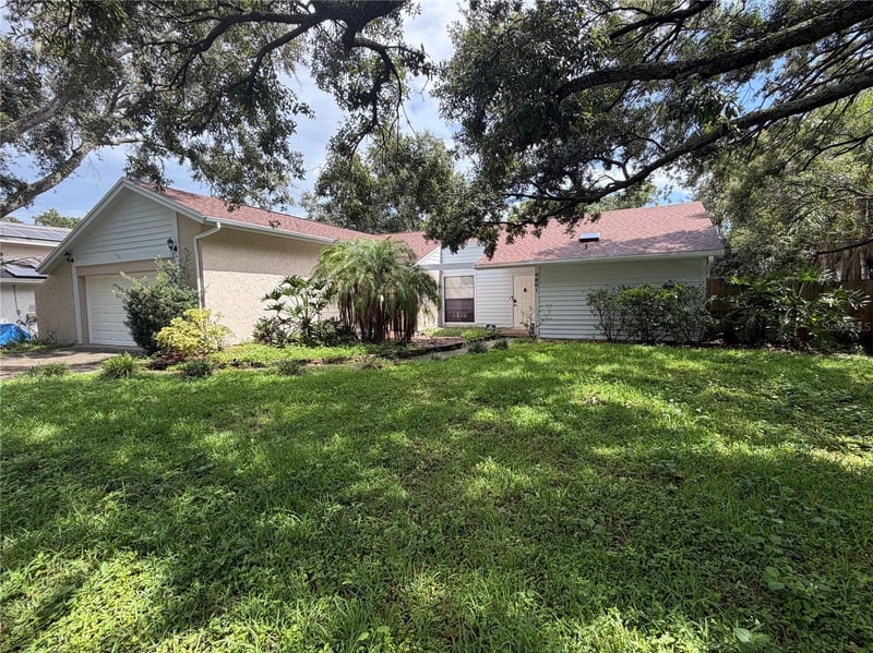 4601 Farmhouse Dr, Tampa, FL 33624
