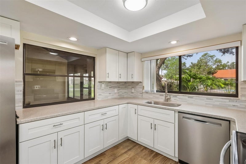 107 Seville Ct N, Plant City, FL 33566