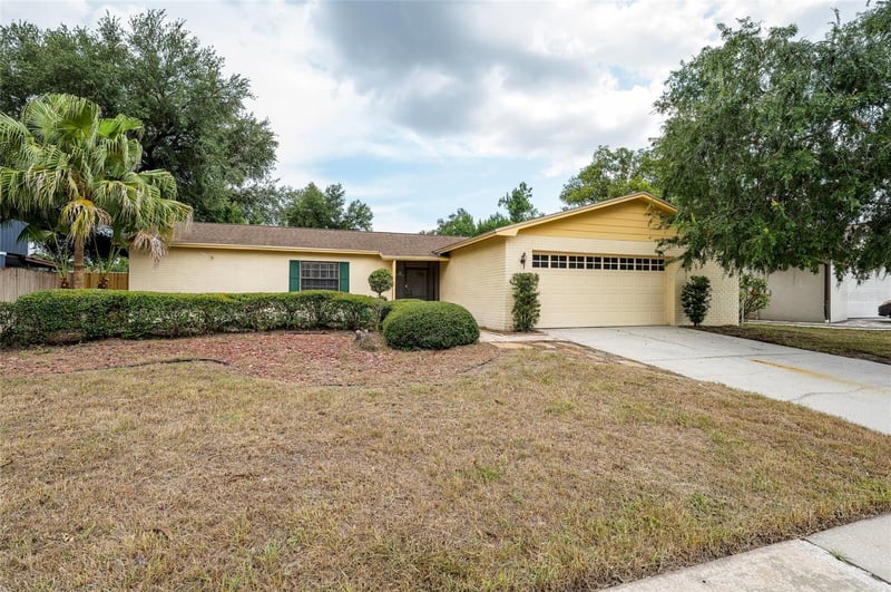 4702 Southbreeze Dr, Tampa, FL 33624