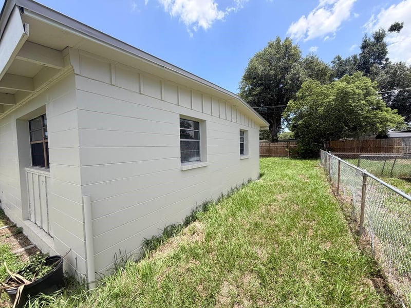 1310 Warrington Way, Tampa, FL 33619