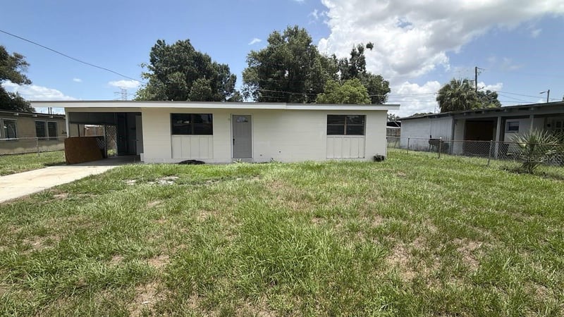 1310 Warrington Way, Tampa, FL 33619