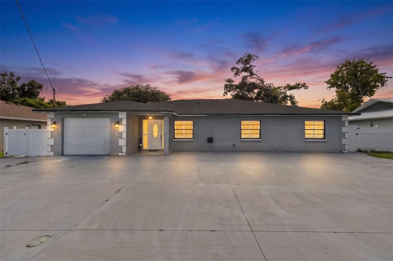 6920 Cameron Ave, Tampa, FL 33614
