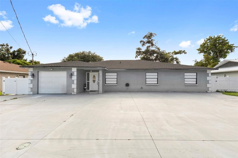 6920 Cameron Ave, Tampa, FL 33614
