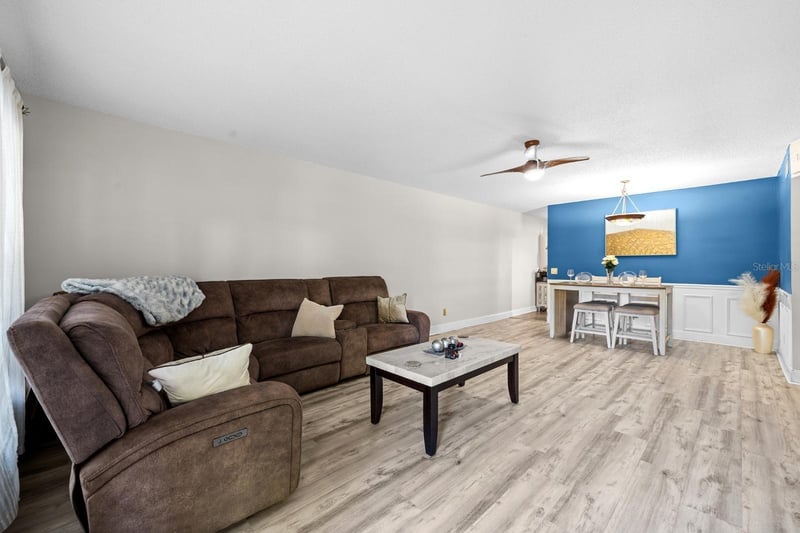 2416 World Parkway Blvd #26, Clearwater, FL 33763