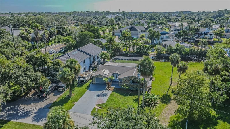 5254 Miller Bayou Dr, Port Richey, FL 34668