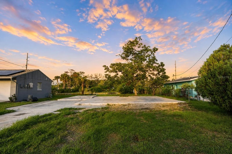 13900 Muriel Ave, Hudson, FL 34667