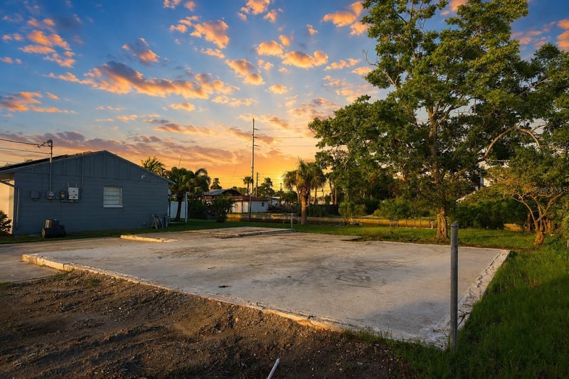 13900 Muriel Ave, Hudson, FL 34667