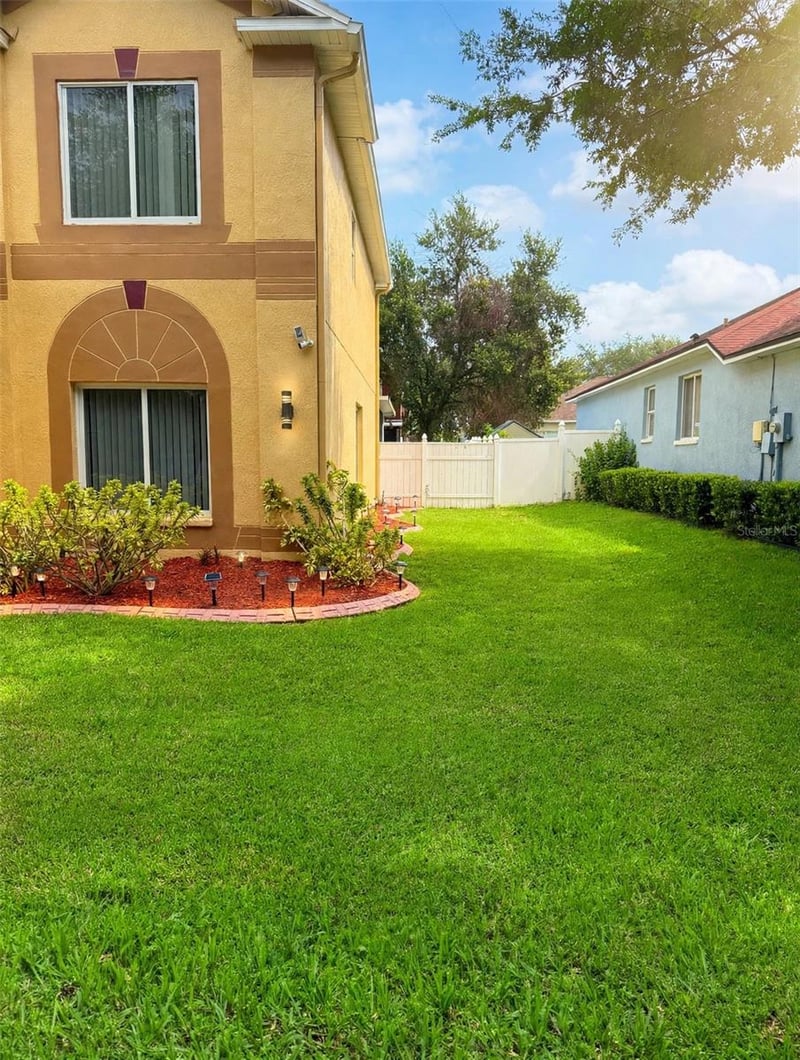 4236 Balington Dr, Valrico, FL 33596