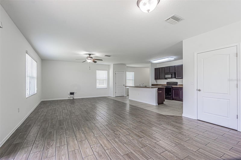10536 Whispering Hammock Dr, Riverview, FL 33578