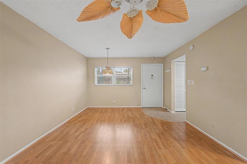 11485 Oakhurst Rd #204, Largo, FL 33774