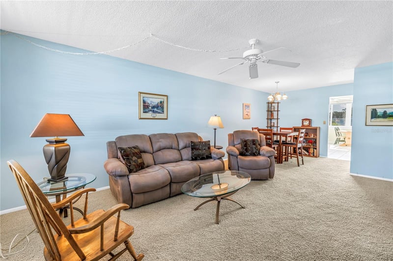 4715 Bay St #320, St Petersburg, FL 33703