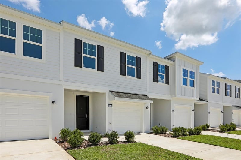 34563 Turpins Ave, Zephyrhills, FL 33541
