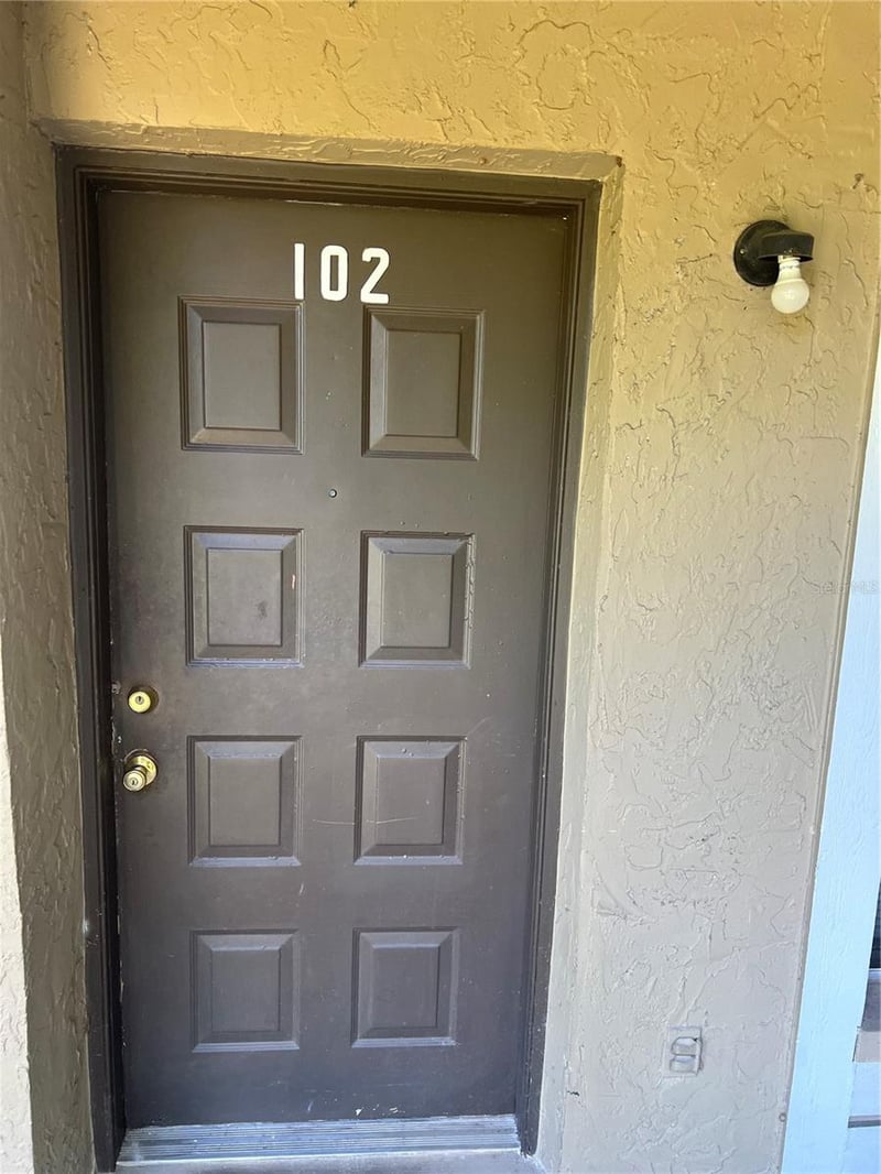 14308 Hanging Moss Cir #102, Tampa, FL 33613