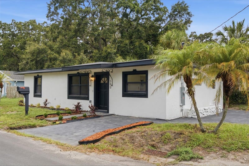 595 Pine St, Safety Harbor, FL 34695