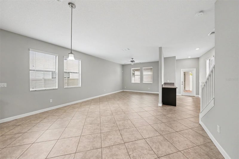 28500 Pleasant Bay Loop, Wesley Chapel, FL 33543