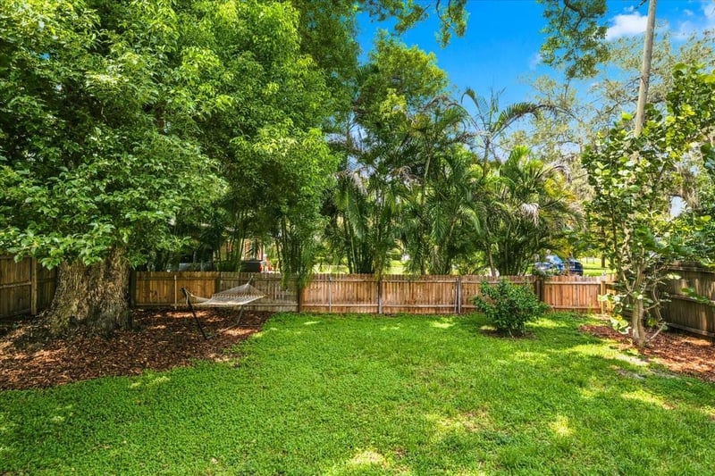12330 N Rome Ave, Tampa, FL 33612