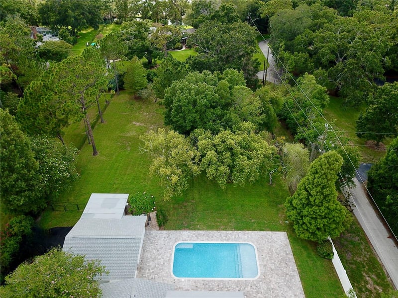 1646 Robin Hood Ln, Clearwater, FL 33764