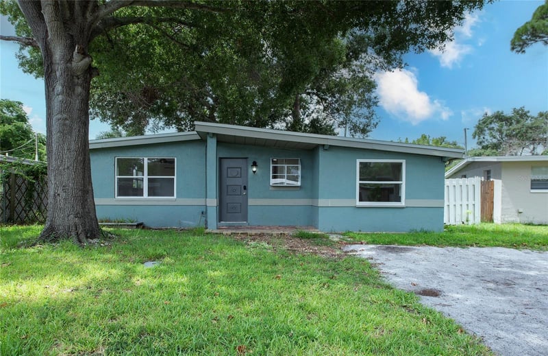 10276 121st Ave, Largo, FL 33773