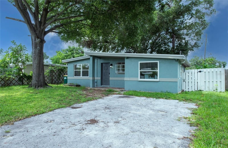 10276 121st Ave, Largo, FL 33773