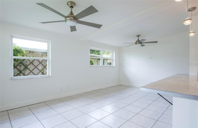 10276 121st Ave, Largo, FL 33773