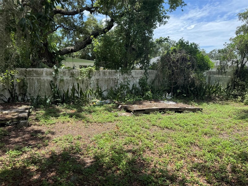 2609 Emma St, Tampa, FL 33610