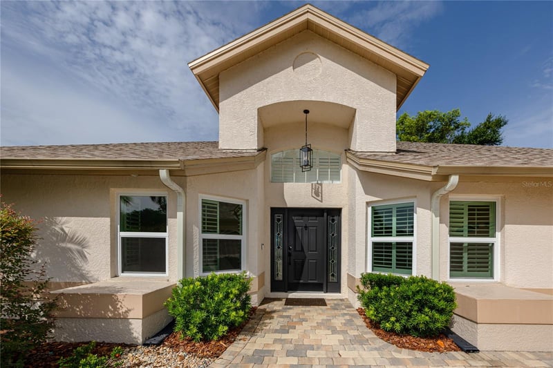 16706 Windsor Park Dr, Lutz, FL 33549