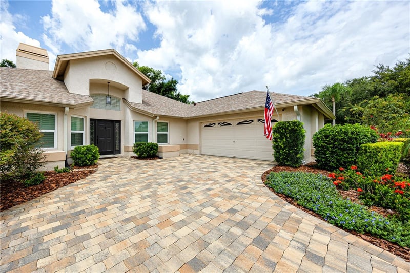 16706 Windsor Park Dr, Lutz, FL 33549