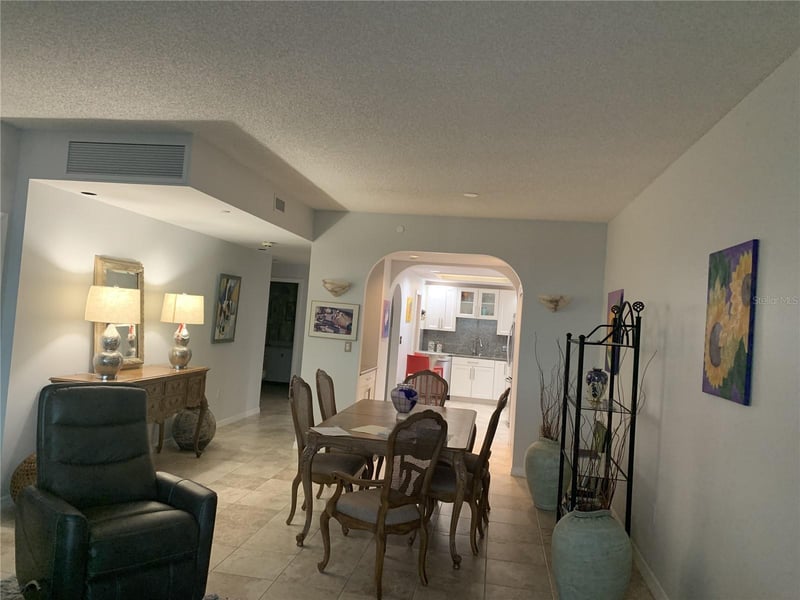 1 Beach Dr #1907, St Petersburg, FL 33701