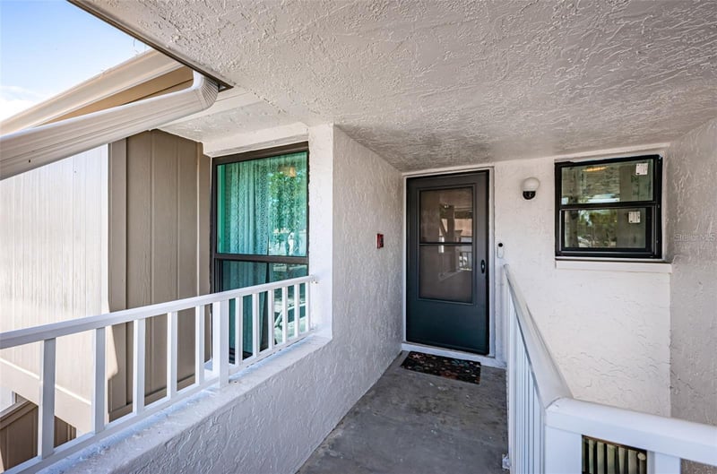 2117 Lakewood Club Dr #7K, St Petersburg, FL 33712