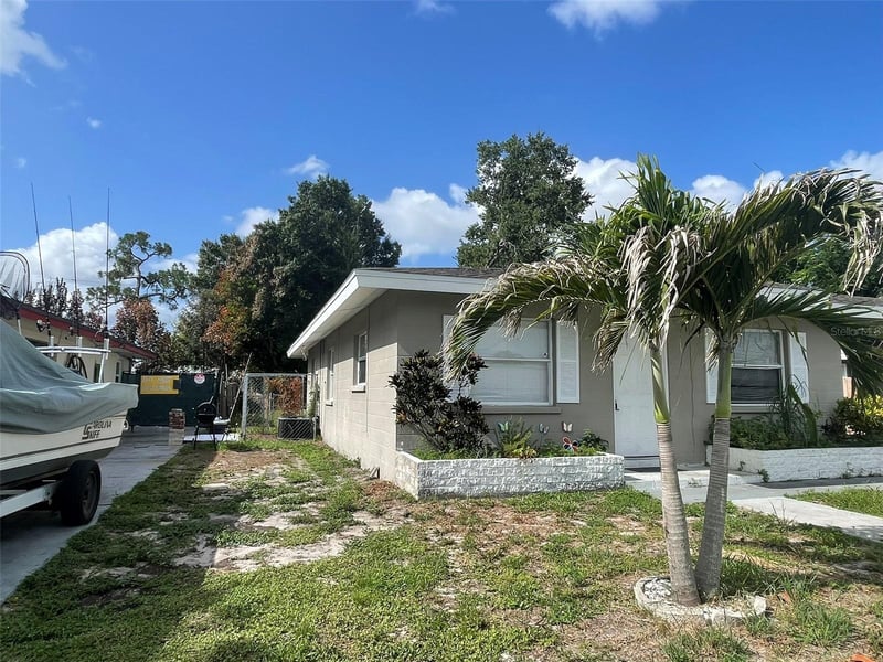 3305 13th Ave, Bradenton, FL 34205