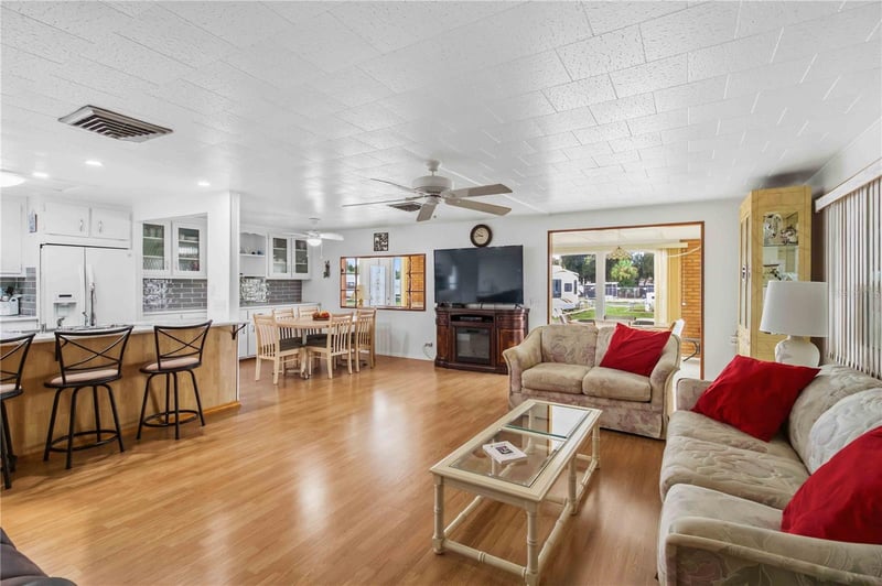 5510 Denmark Dr, Bradenton, FL 34207