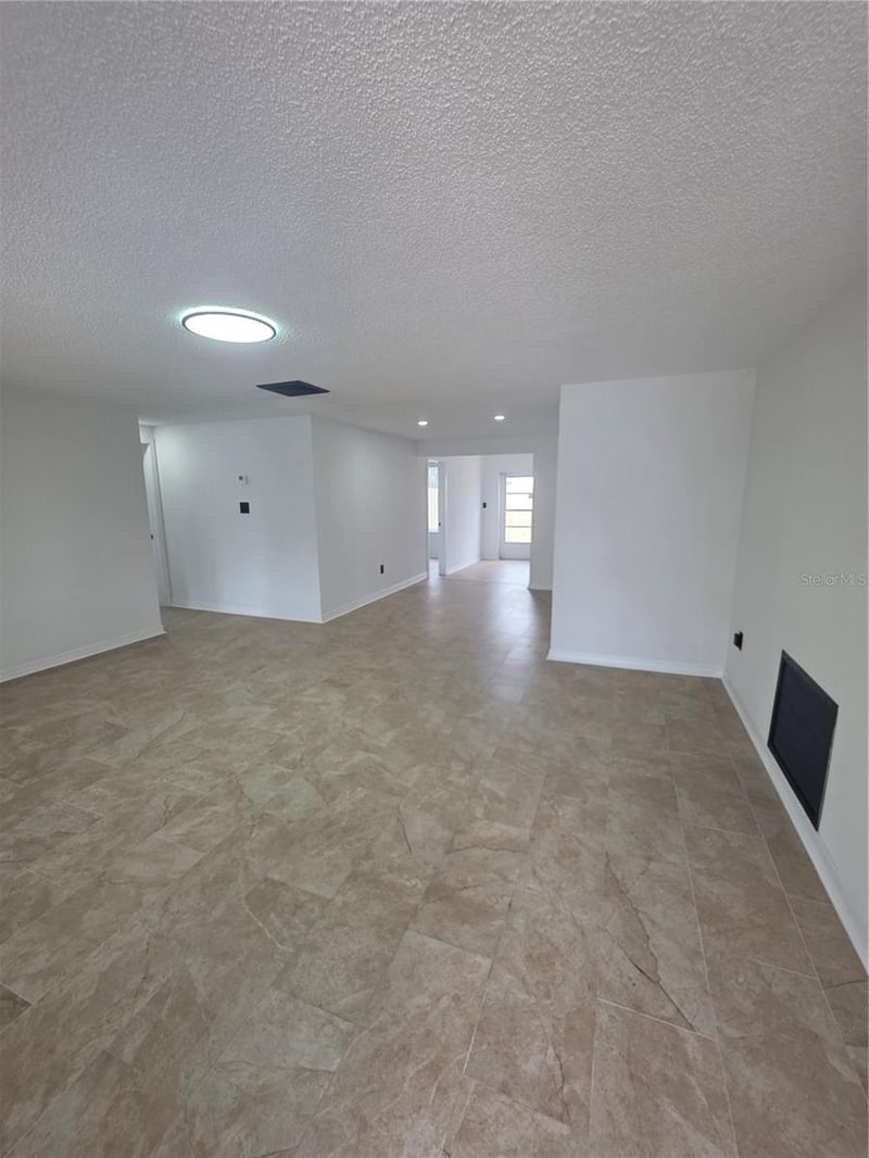8948 Saint Regis Ln, Port Richey, FL 34668