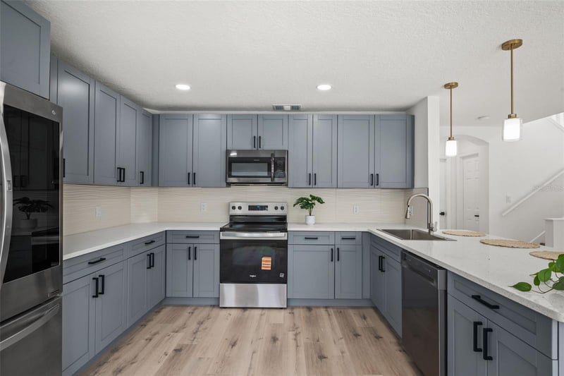 10224 Merrimac Manor Dr, Riverview, FL 33578