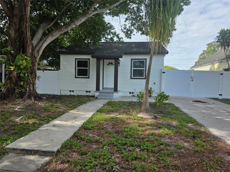 2590 18th Ave, St Petersburg, FL 33713