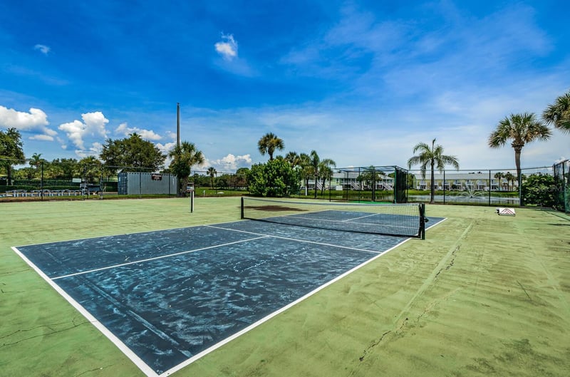 5215 Coquina Key Dr #B, St Petersburg, FL 33705