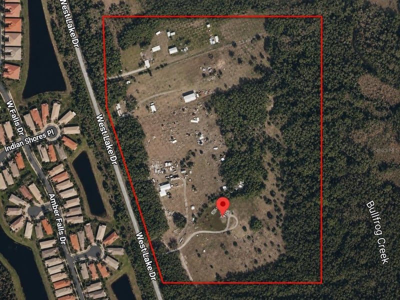 15908 Lake Dr, Wimauma, FL 33598